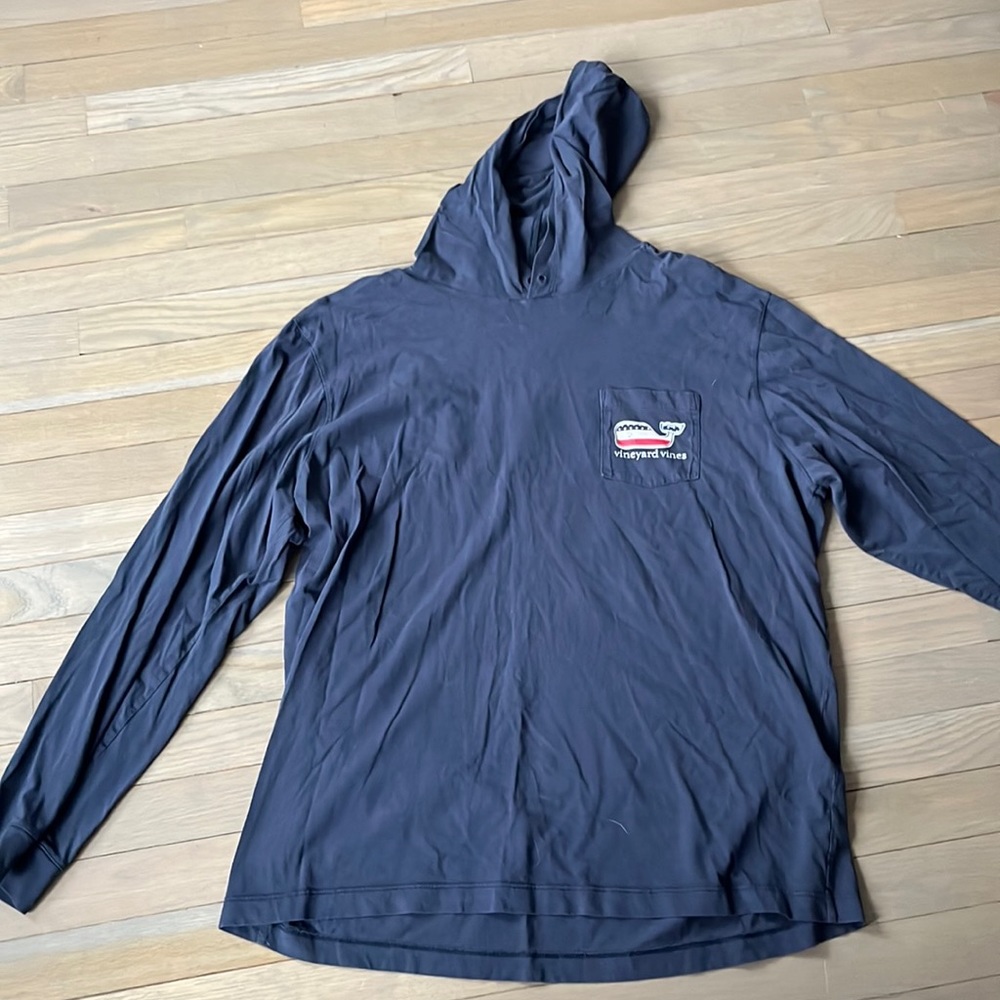 Large Hooded Vineyard Vines 4th of July Shirt